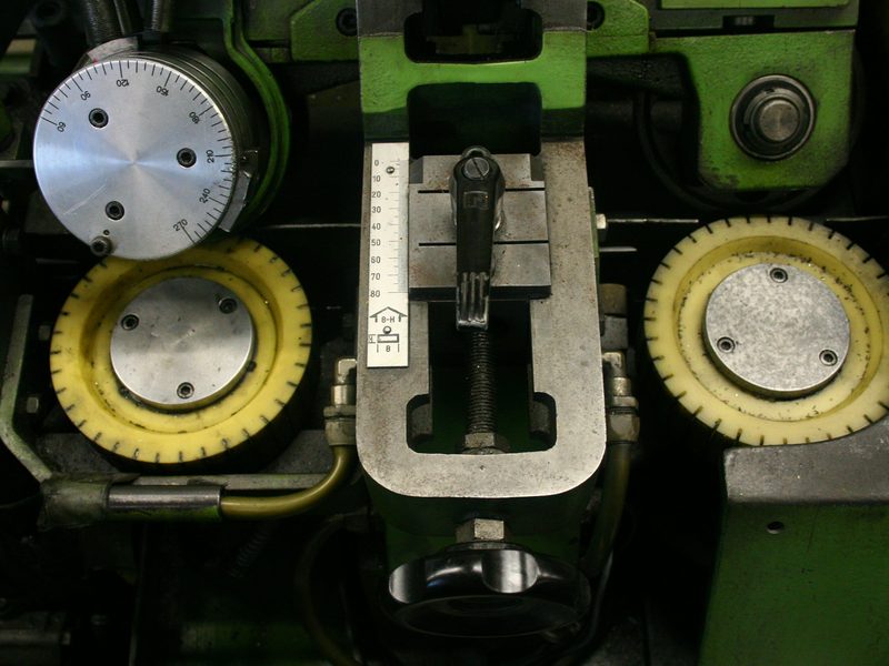 Wax injection equipment